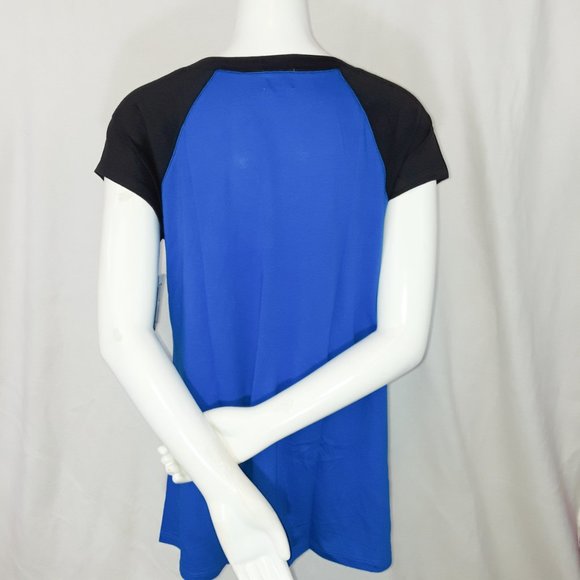 Pink Lotus Black & Blue Endless Possibilities Tee Shirt - Picture 2 of 5